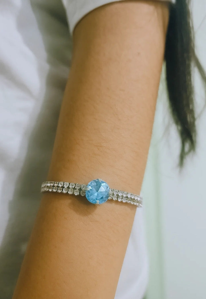 Silver Tennis Bracelet with Central Round Crystal